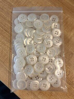 3/4" White 4-hole Craft Buttons 100 pieces #23